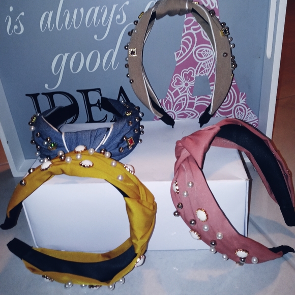 $5 each Headbands - Picture 2 of 12